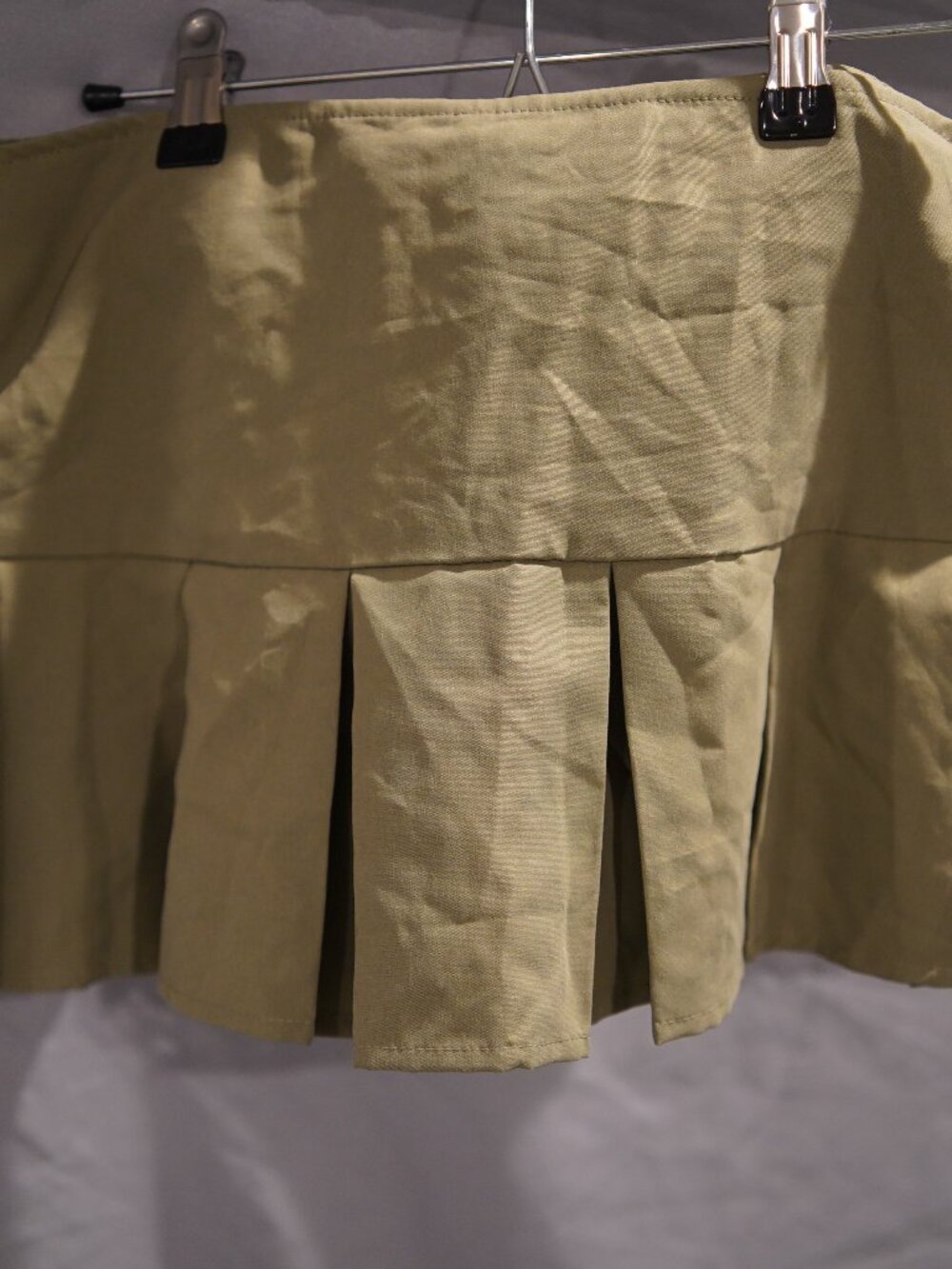 Women's Pleated Bottom Skirt